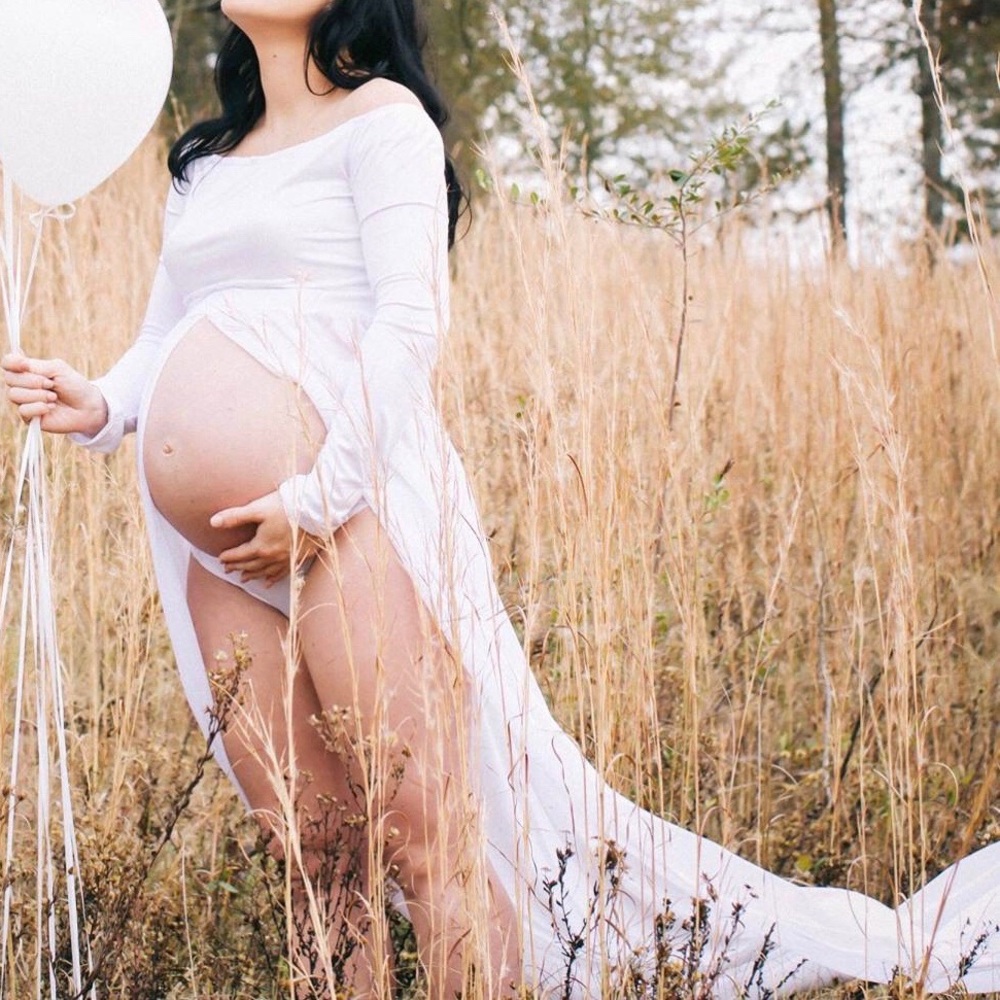 LS Off-The-Shoulder Maternity Gown w/ Toss Train